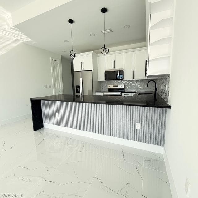 209-211 W 12th ST, LEHIGH ACRES FL 33972-33