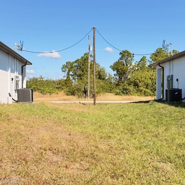 213-215 W 12th ST, LEHIGH ACRES FL 33972-21