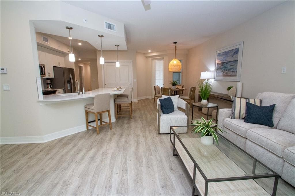 268 Indies Dr 102-15
