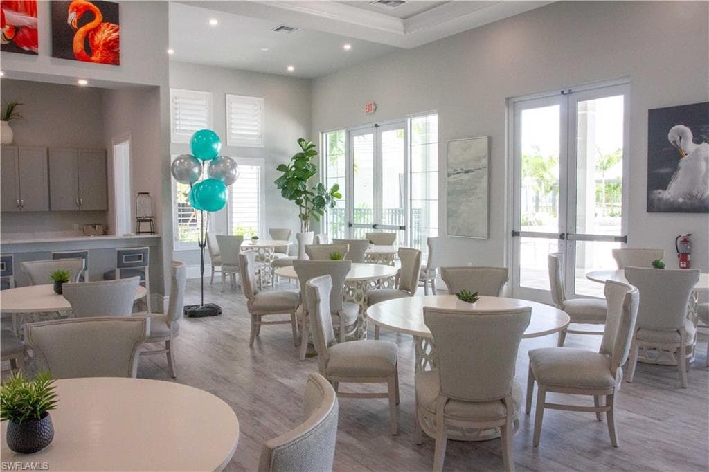 268 Indies Dr 102-39