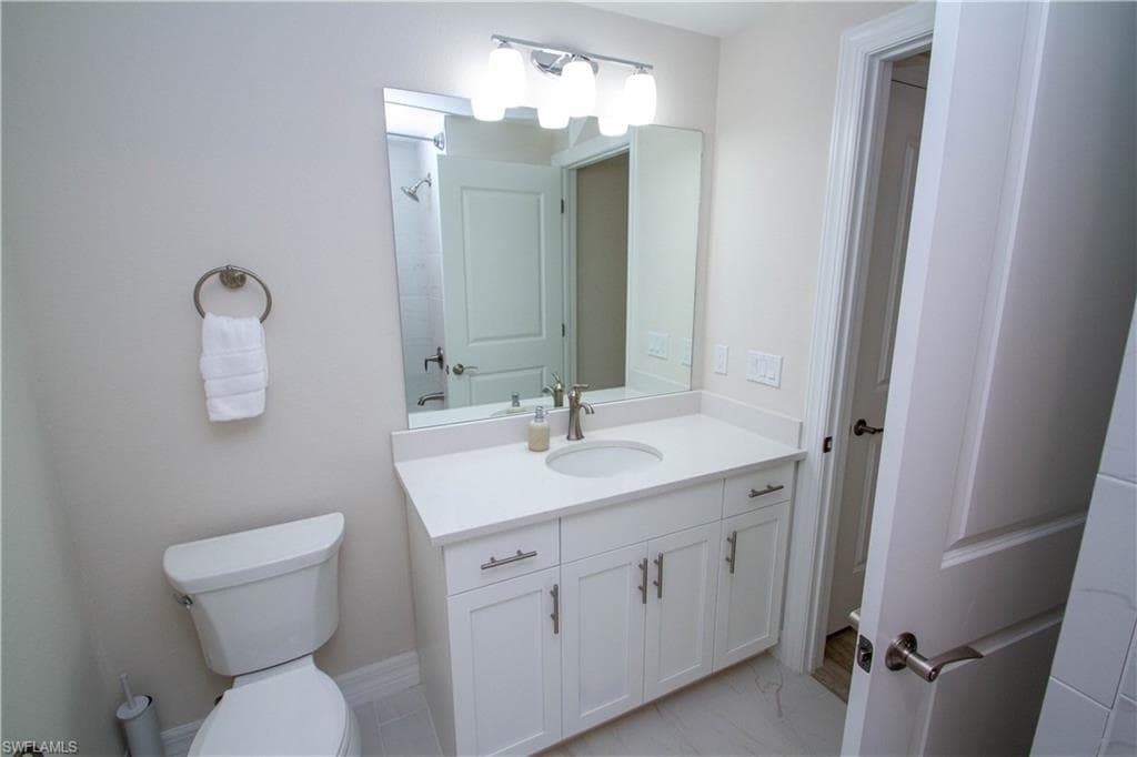 268 Indies Dr 102-30