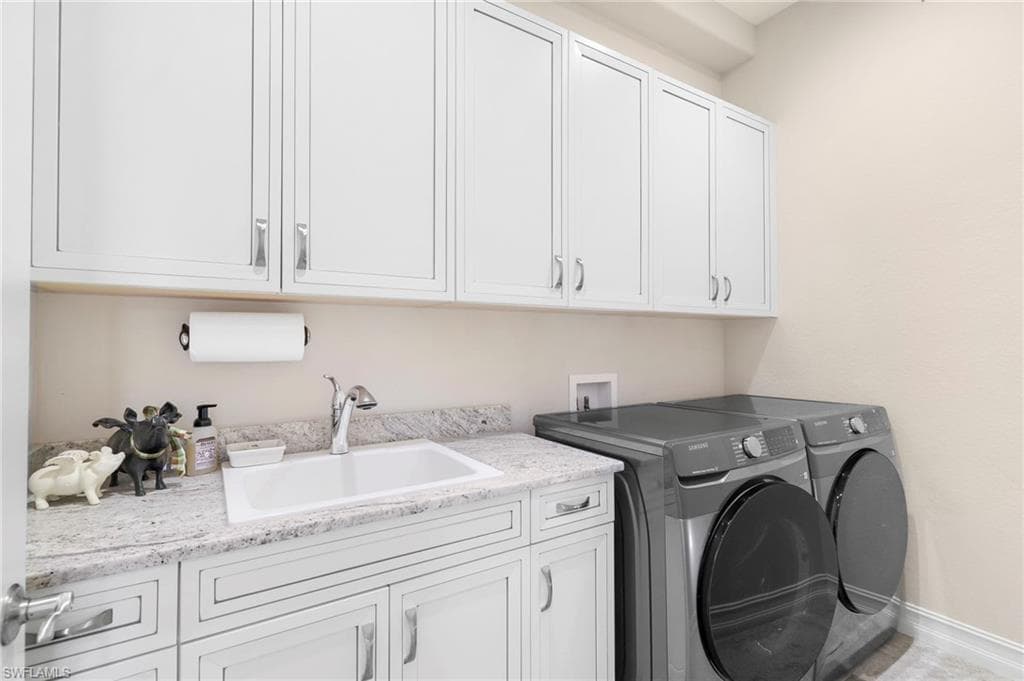 12070 Musket LN, FORT MYERS FL 33912-32