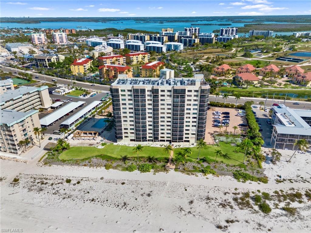 7500 Estero BLVD 203-34