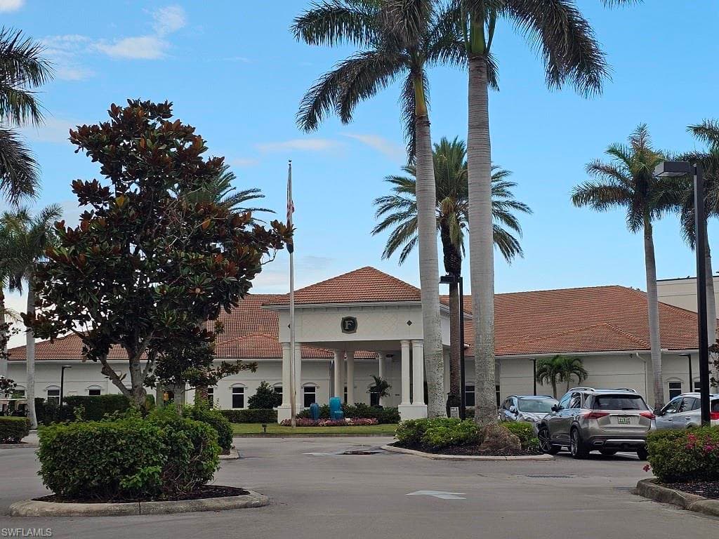 460 Fox Haven DR 1204-21