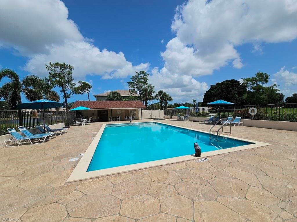 460 Fox Haven DR 1204-17