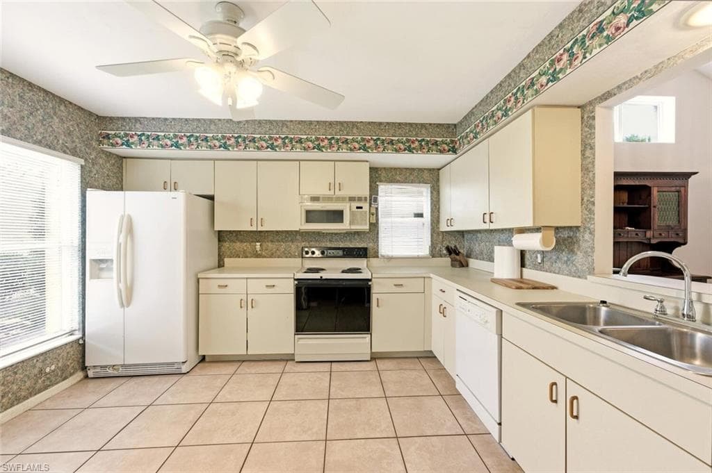 15048 Cloverdale DR, FORT MYERS FL 33919-10