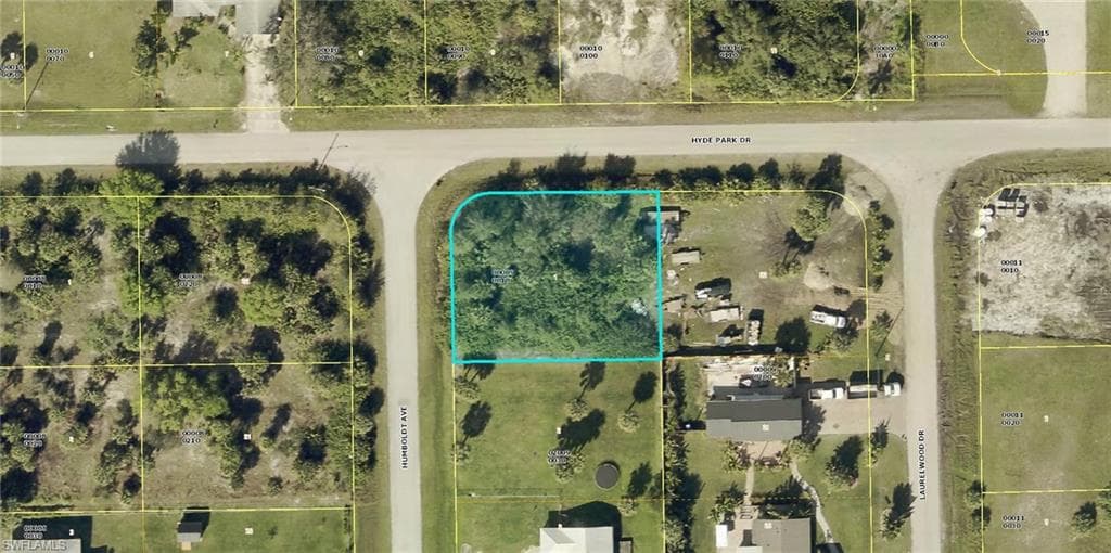 6156 Humboldt AVE, FORT MYERS FL 33905-3