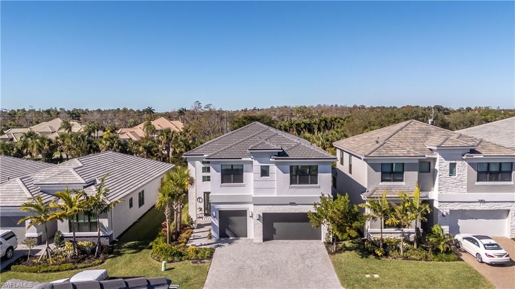 20860 Thistle Leaf LN-37