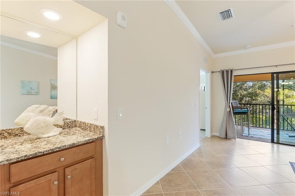 13671 Julias WAY # 1221, FORT MYERS FL 33919-12