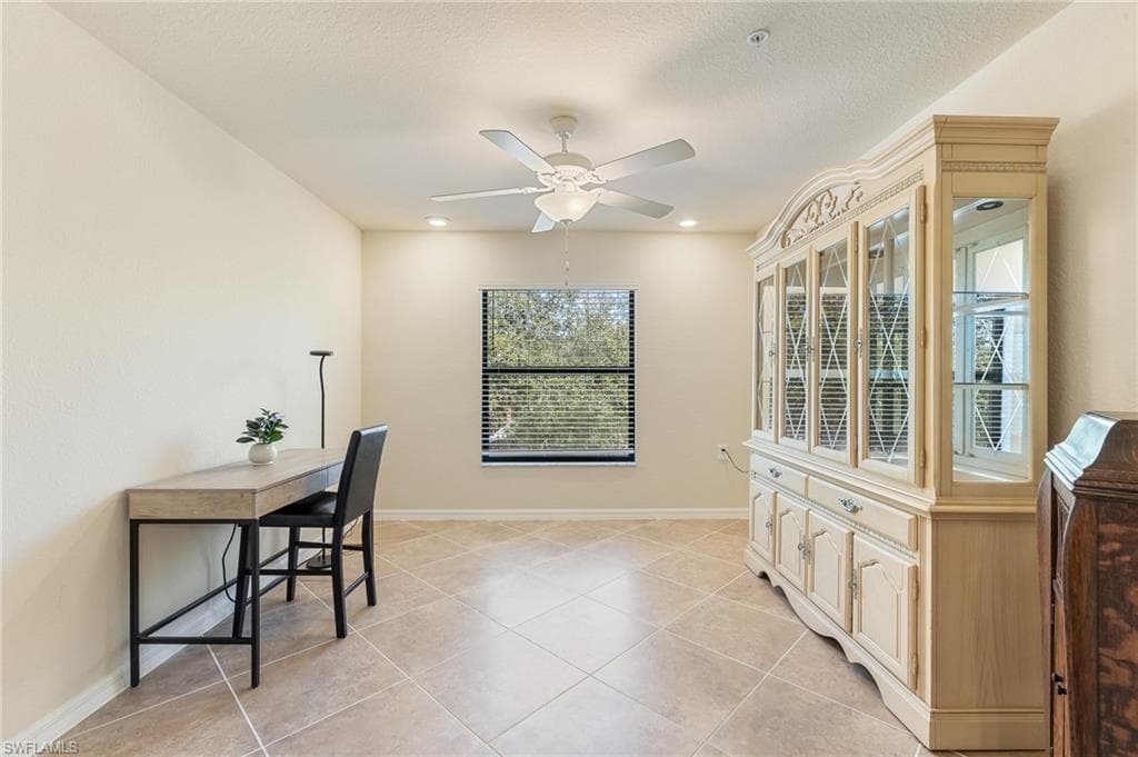 13671 Julias WAY # 1221, FORT MYERS FL 33919-16