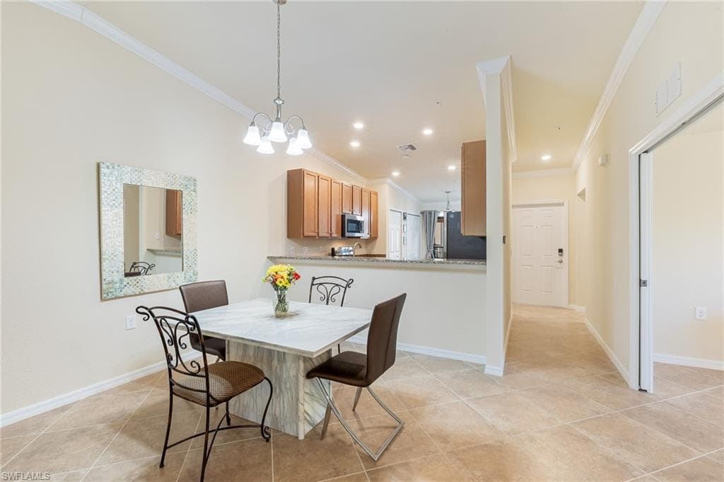 13671 Julias WAY # 1221, FORT MYERS FL 33919-9