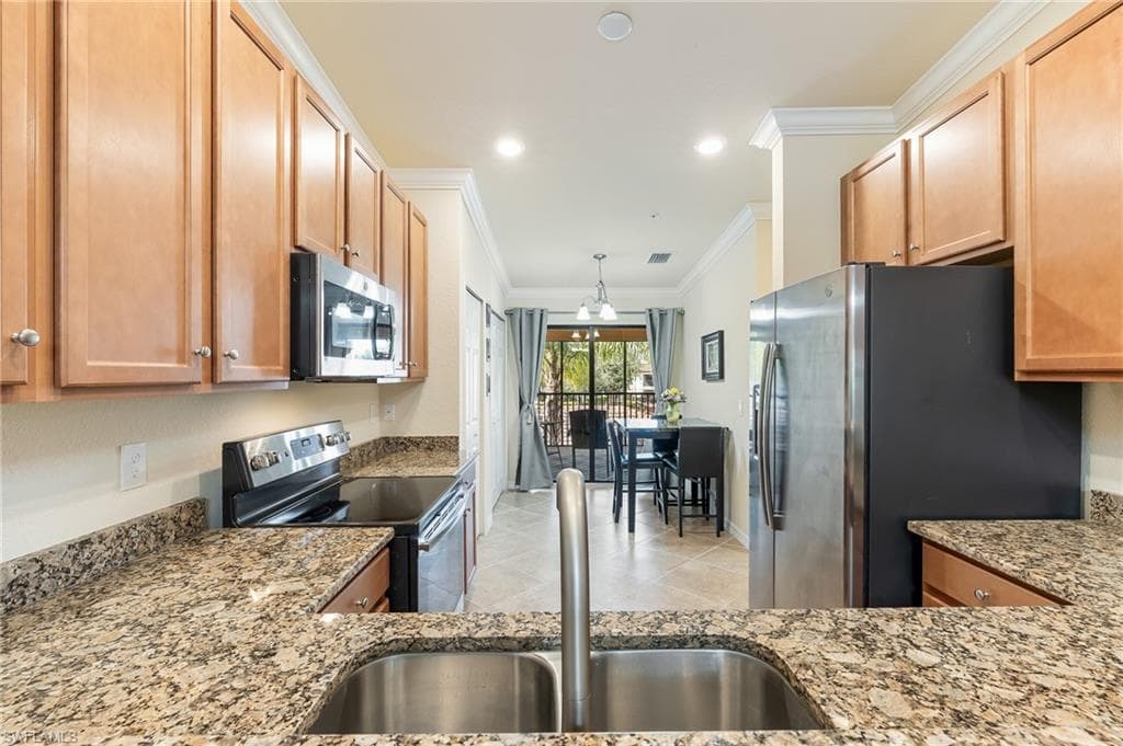 13671 Julias WAY # 1221, FORT MYERS FL 33919-7