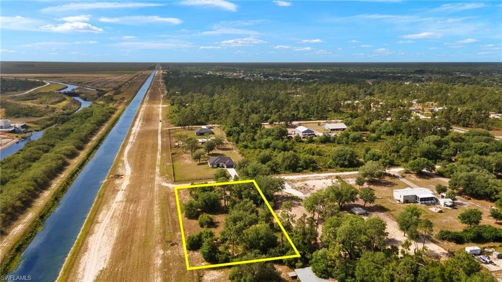 7500 20th TER, LABELLE FL 33935-5