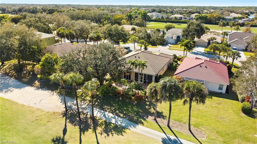 2237 Heritage Greens DR-27