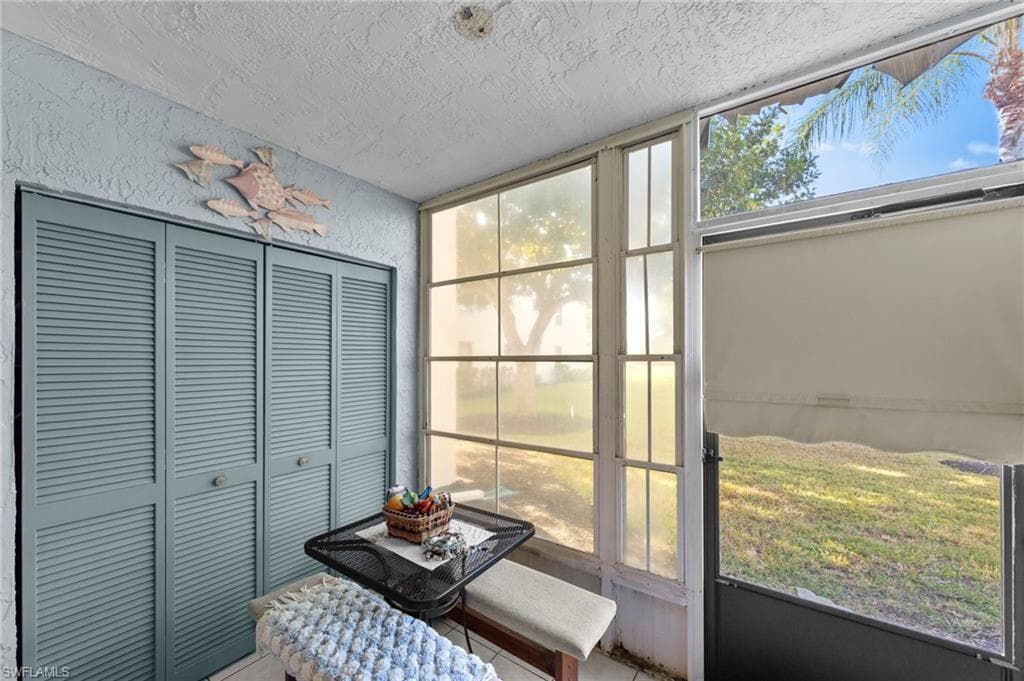 9305 Lake Park DR 102-27