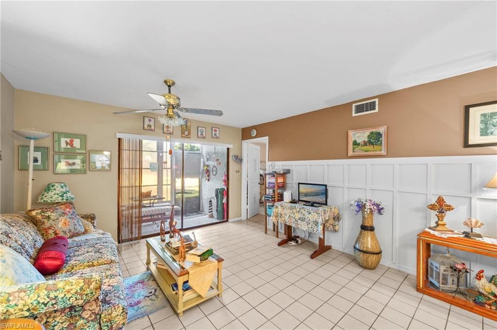 9305 Lake Park DR 102-17