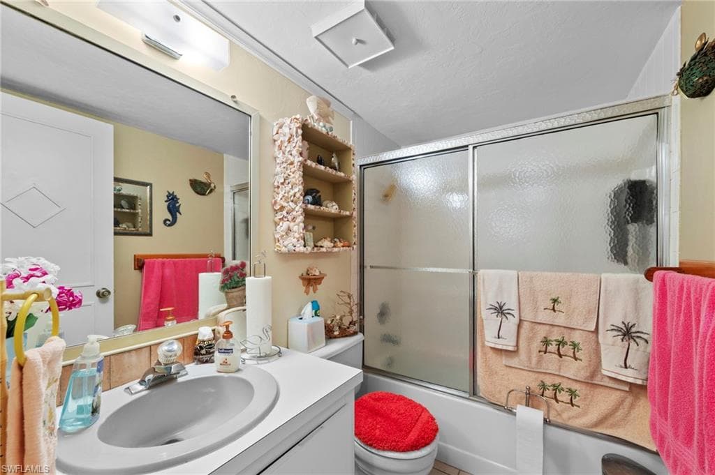 9305 Lake Park DR 102-24