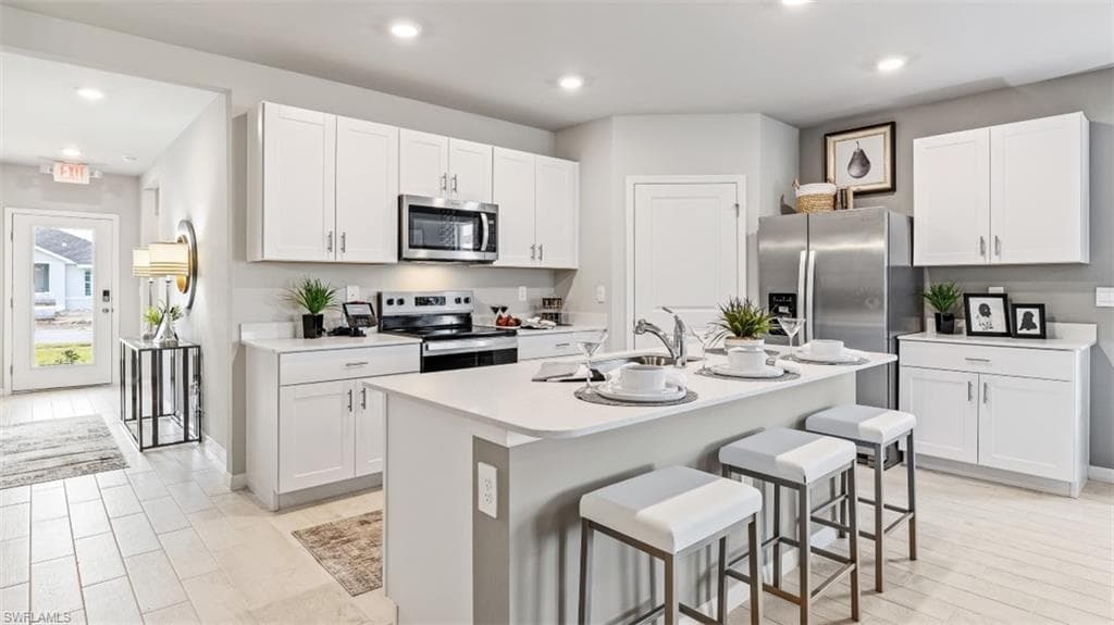 5299 Mulsanne WAY, FORT MYERS FL 33905-5
