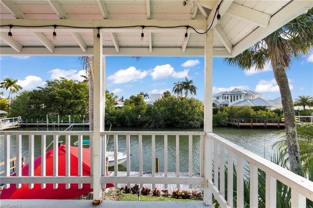 1360 Chesapeake AVE, NAPLES FL 34102-8