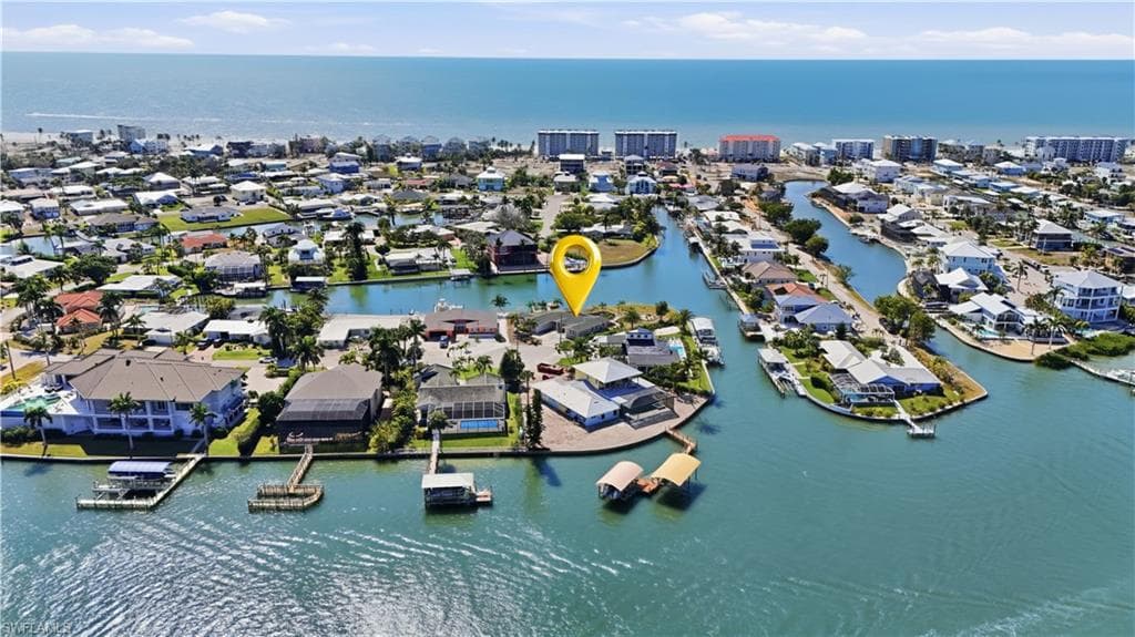675 Randy LN, FORT MYERS BEACH FL 33931-1