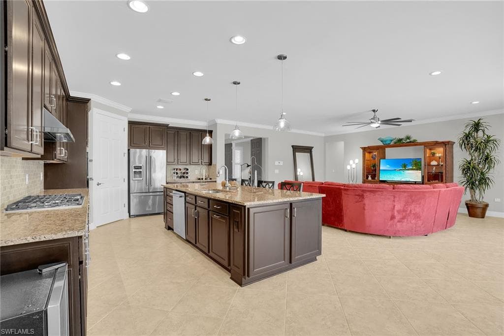 12078 Winfield CIR-9