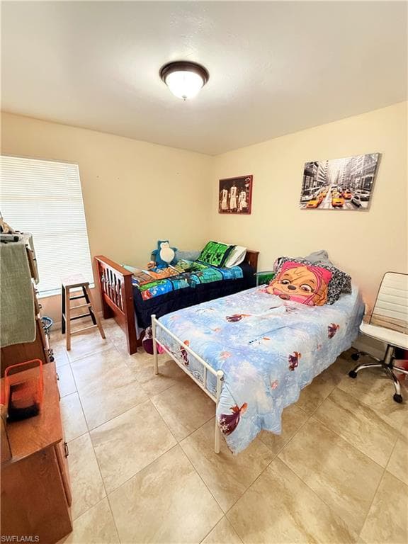 755 Arundel CIR, FORT MYERS FL 33913-15