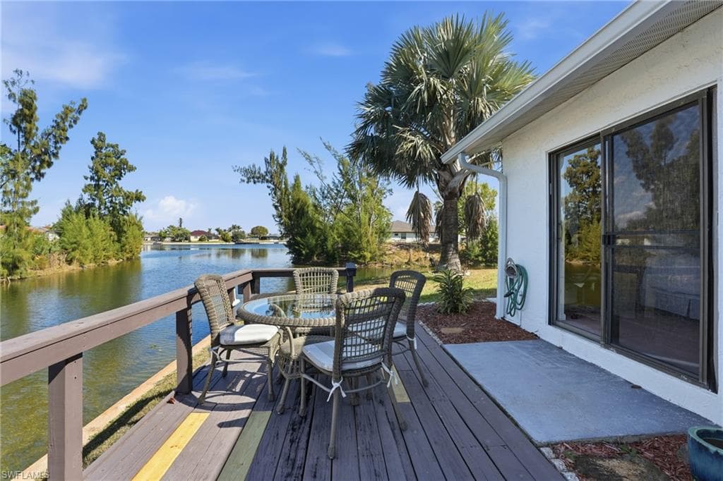 1135 Gleason PKWY # 104, CAPE CORAL FL 33914-20