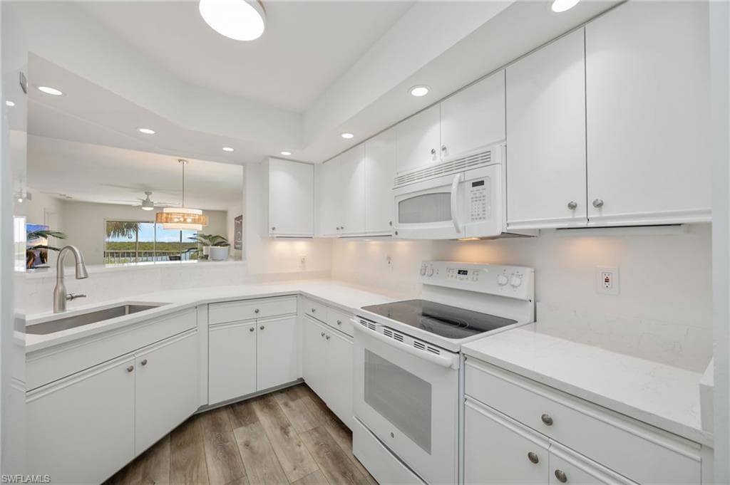 320 Horse Creek DR 308-9