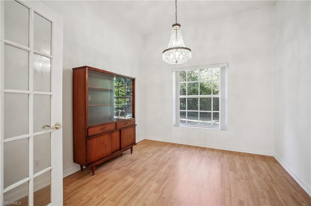5348 Cypress LN, NAPLES FL 34113-19