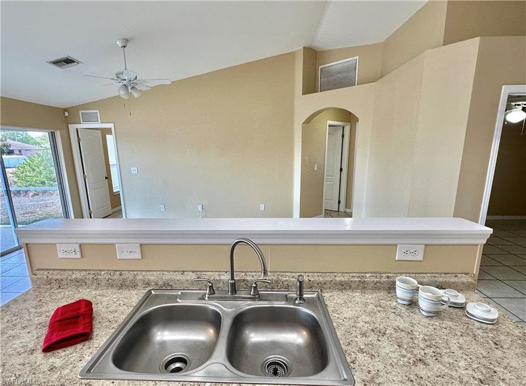 2015 Xelda AVE N-11