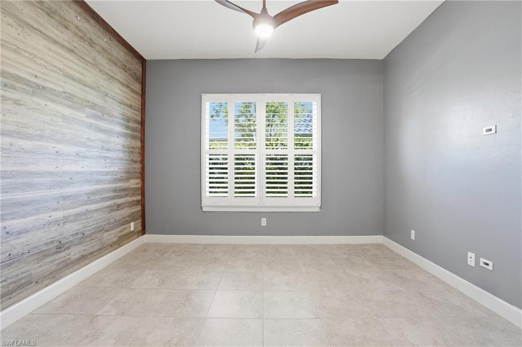 23706 Pebble Pointe LN-16