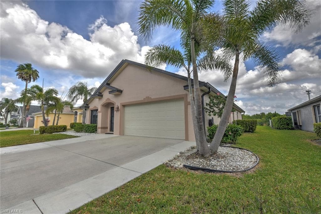 15613 Beachcomber AVE-1