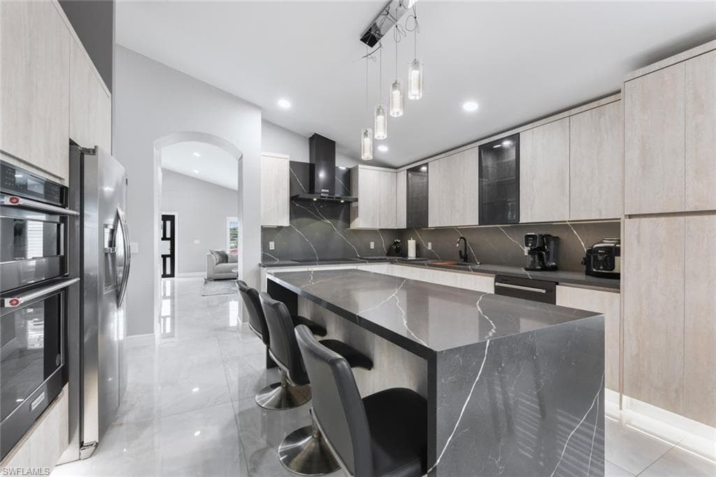 15613 Beachcomber AVE-12