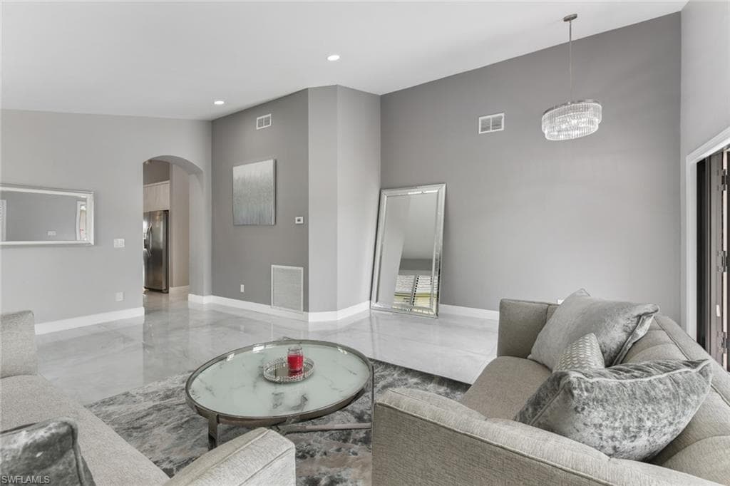 15613 Beachcomber AVE-8