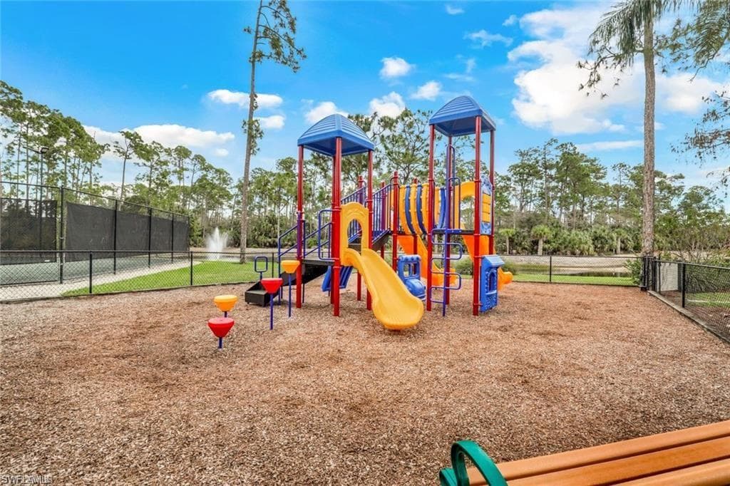 5070 Cedar Springs DR # A, NAPLES FL 34110-10