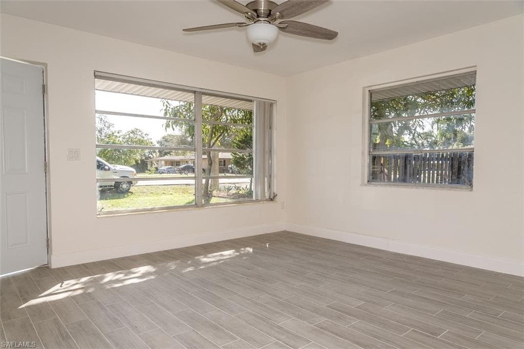 4330 Deleon ST, FORT MYERS FL 33901-6