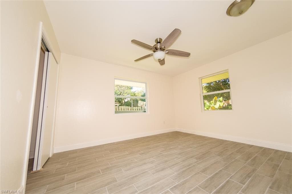 4330 Deleon ST, FORT MYERS FL 33901-24