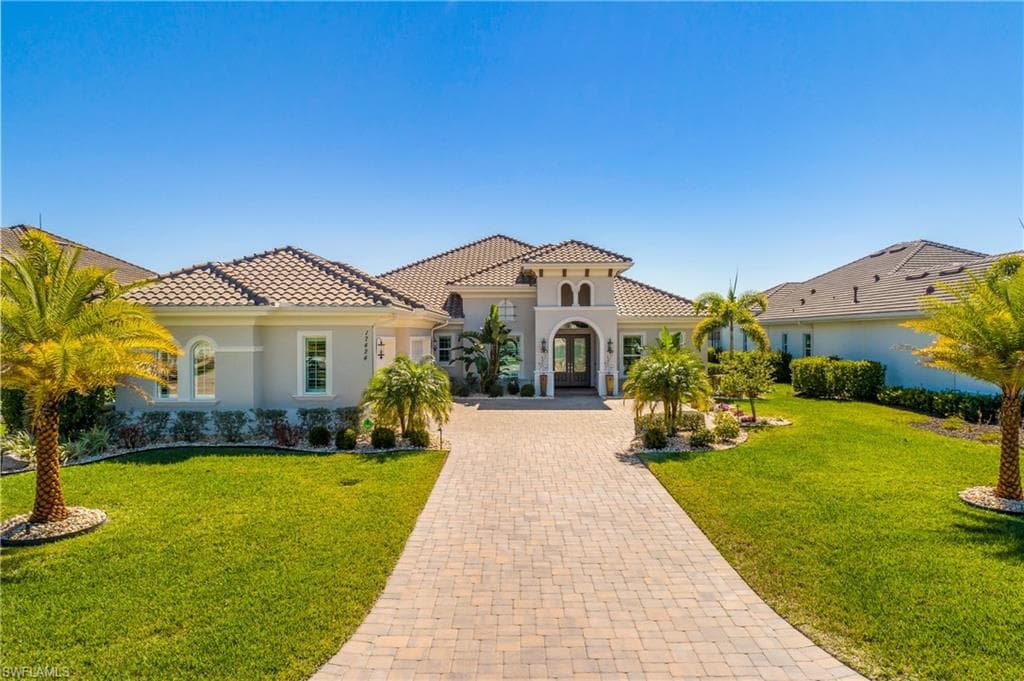 17424 Blue Sapphire DR, FORT MYERS FL 33913-2