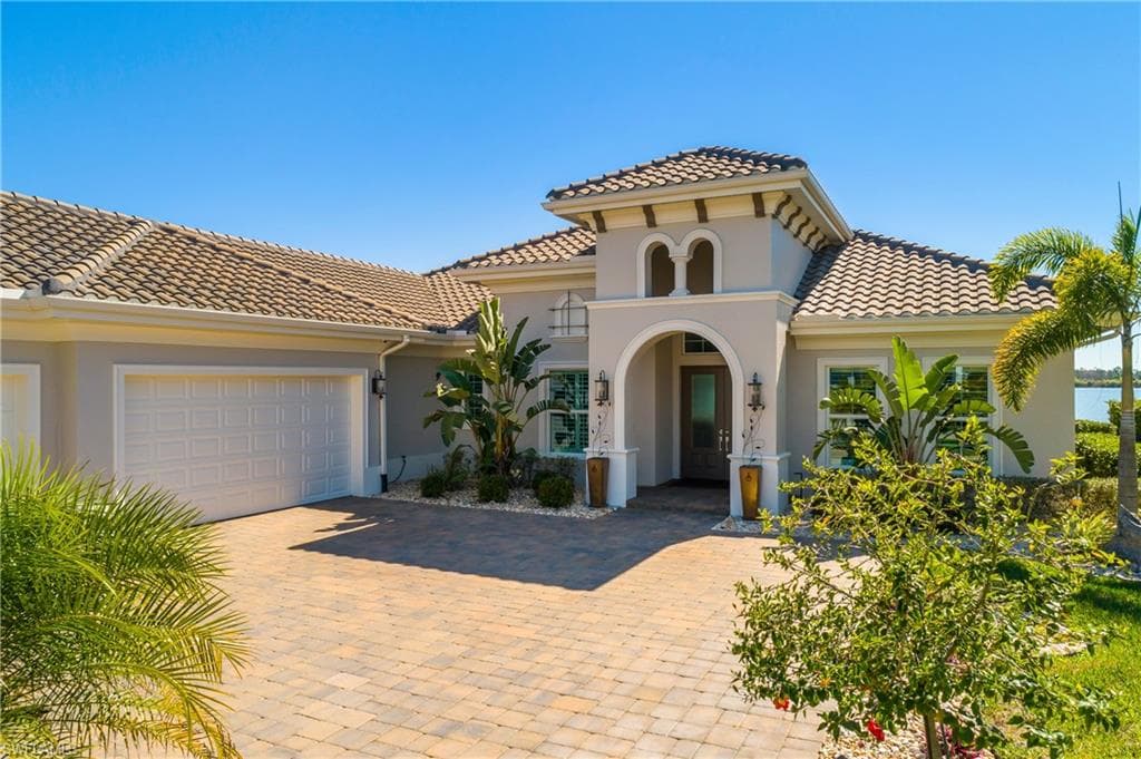 17424 Blue Sapphire DR, FORT MYERS FL 33913-4