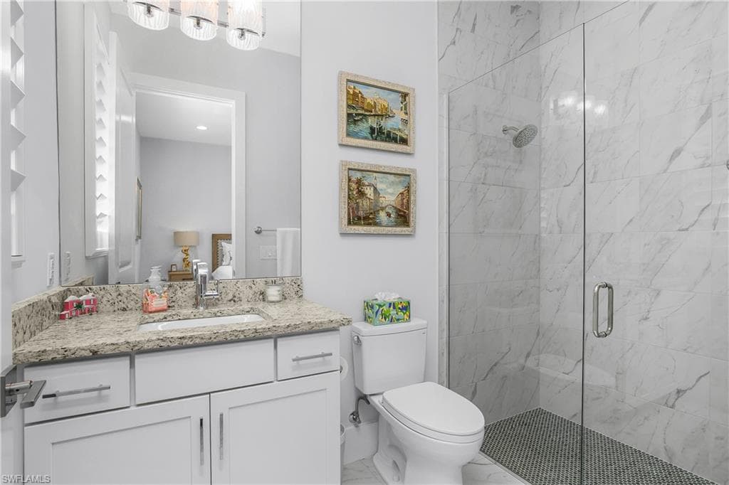 17424 Blue Sapphire DR, FORT MYERS FL 33913-32