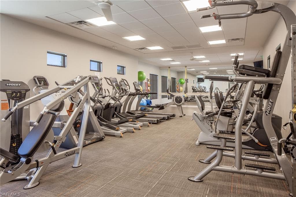 8069 San Vista CIR, NAPLES FL 34109-27