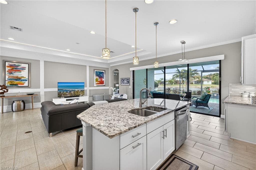 11910 White Stone DR-9