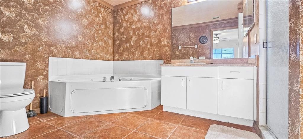6078 Laurelwood DR-20
