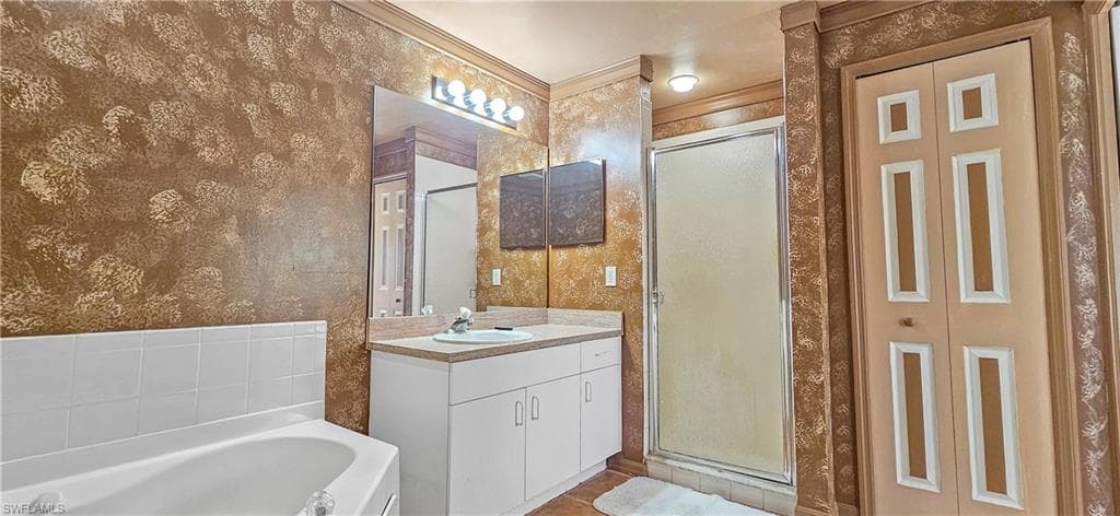 6078 Laurelwood DR-22