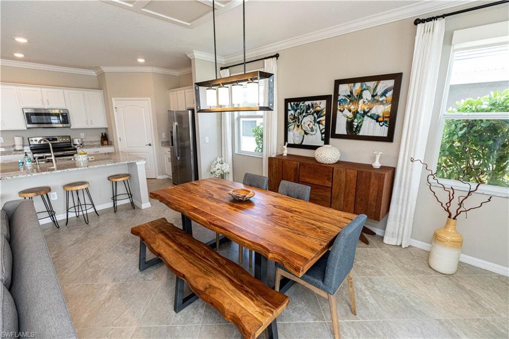 3650 Crimson LN-18