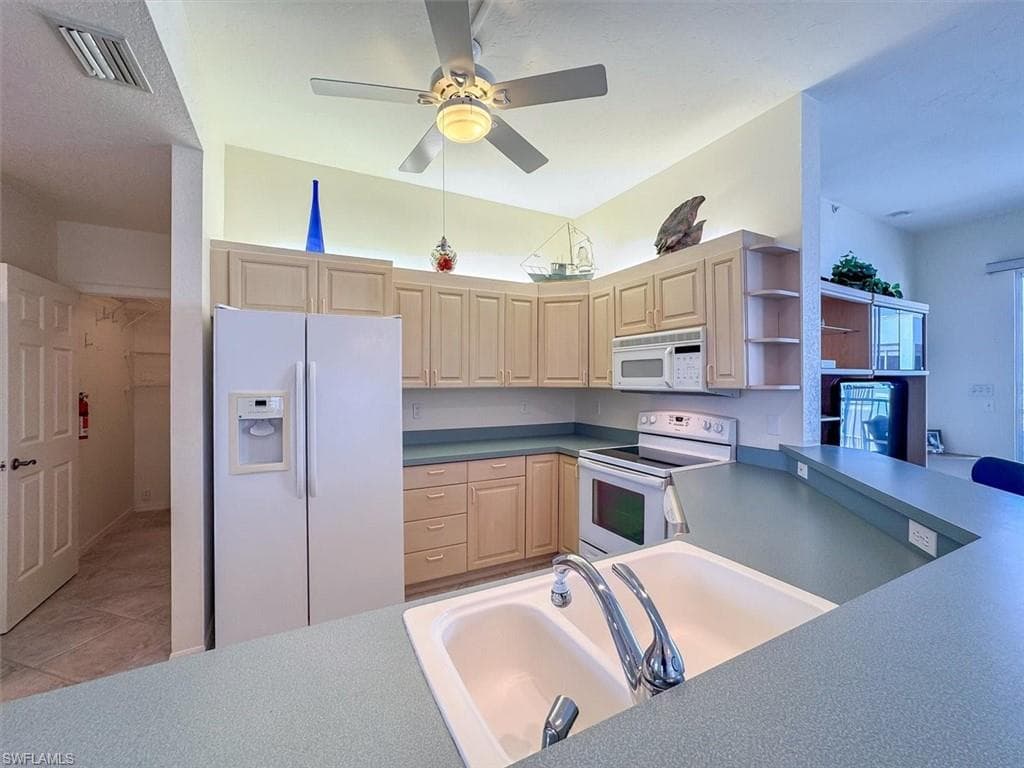 22748 Island Pines WAY # 503, FORT MYERS BEACH FL 33931-15