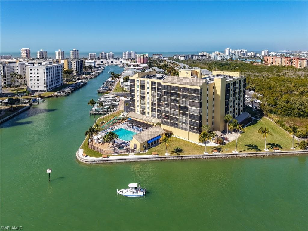 400 Lenell RD # 107, FORT MYERS BEACH FL 33931-15