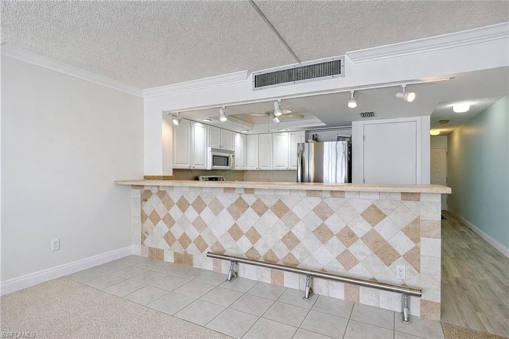 400 Lenell RD # 107, FORT MYERS BEACH FL 33931-6