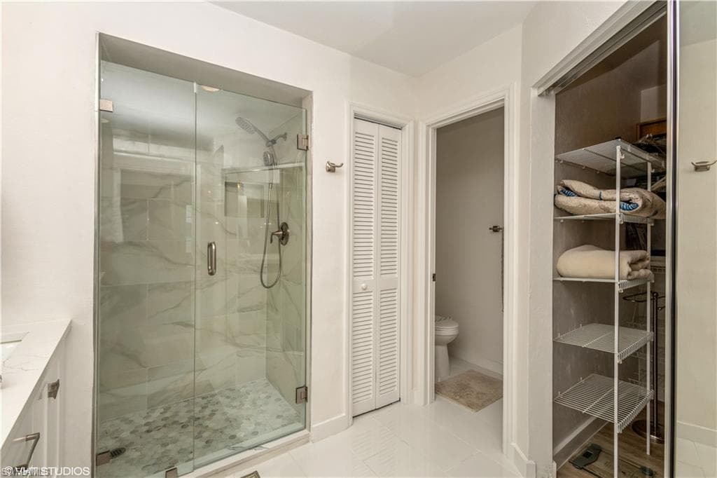 2608 Sailors WAY # 122, NAPLES FL 34109-28