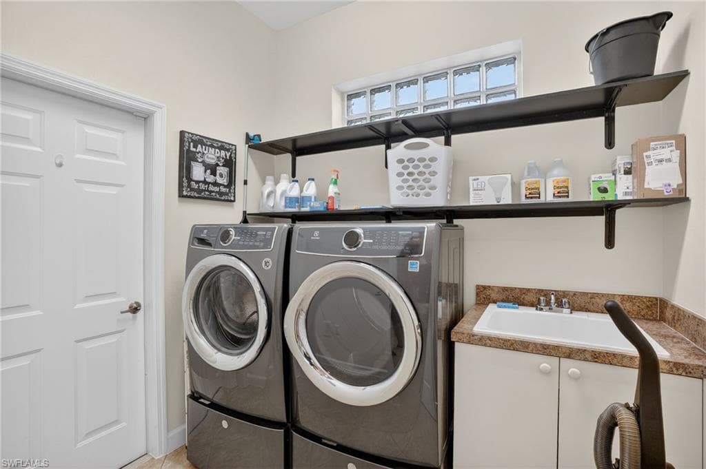3350 Sandpiper WAY-22